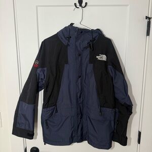 The North Face Summit Series Gore-Tex Outdoor Jacket. Waterproof windproof. S
